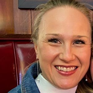 Meet your Posher, Amber